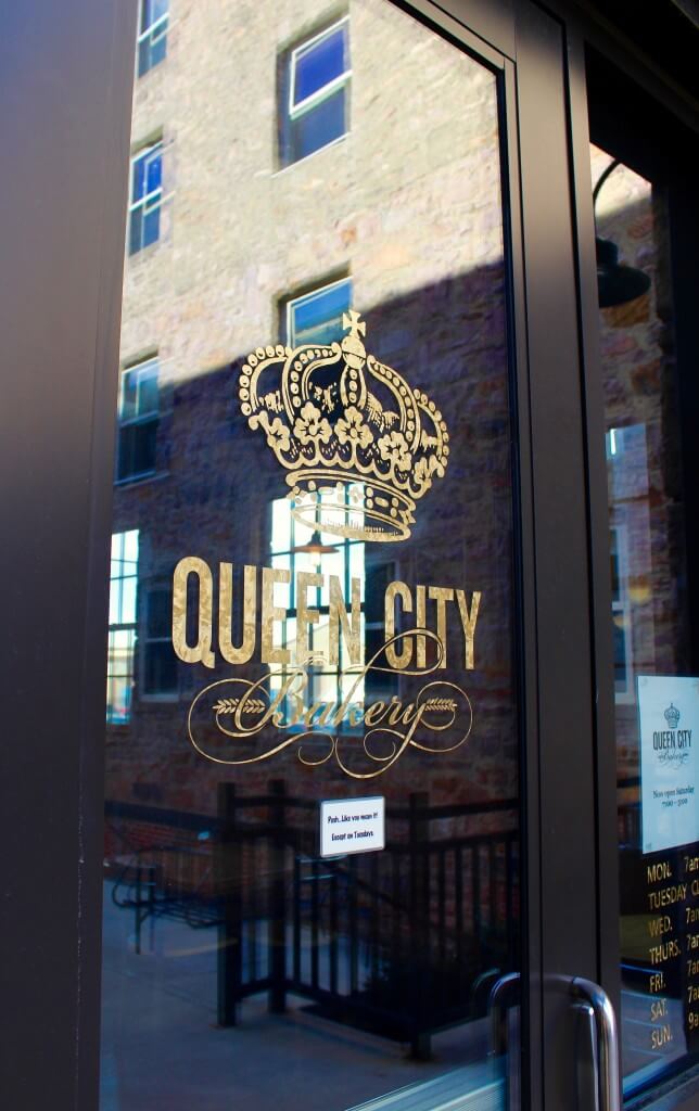 Bakery adds metropolitan feel, authentic flavor to downtown scene ...